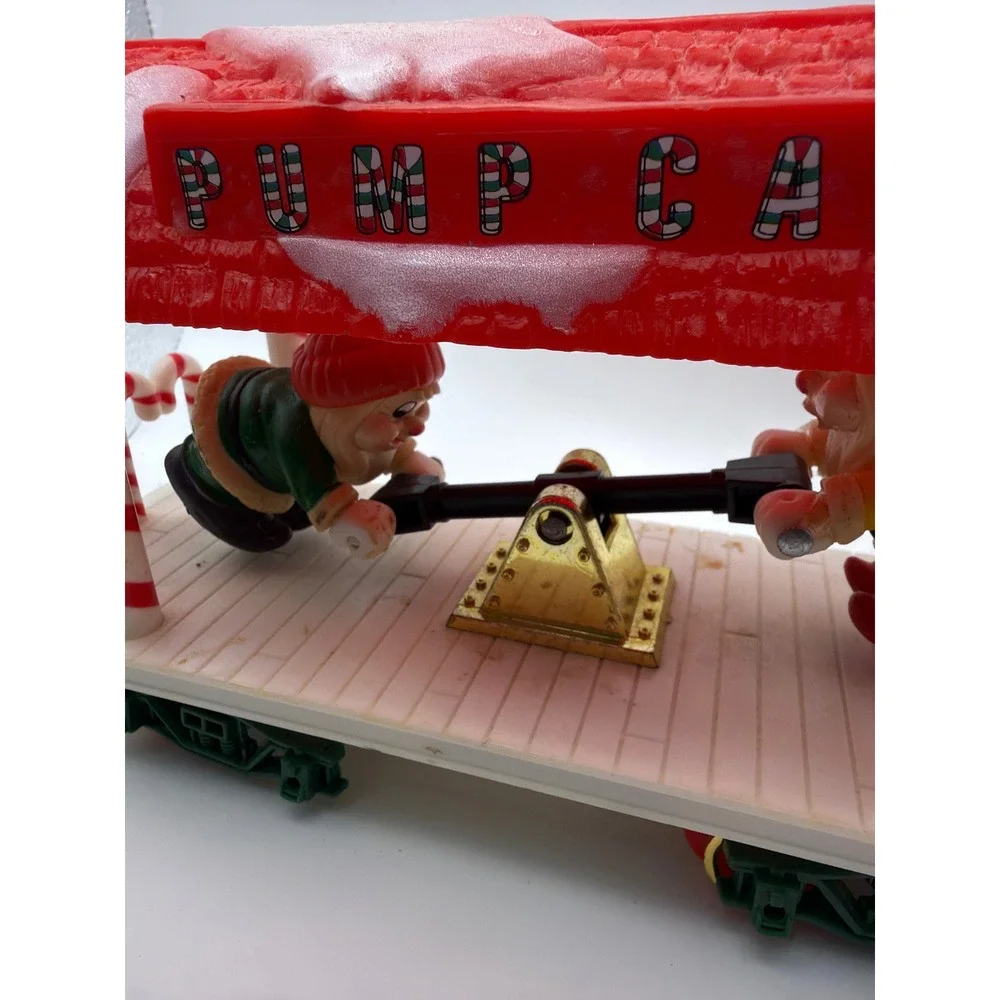 New Bright Holiday Express Christmas Elf Pump Car G Scale Animated Train Car